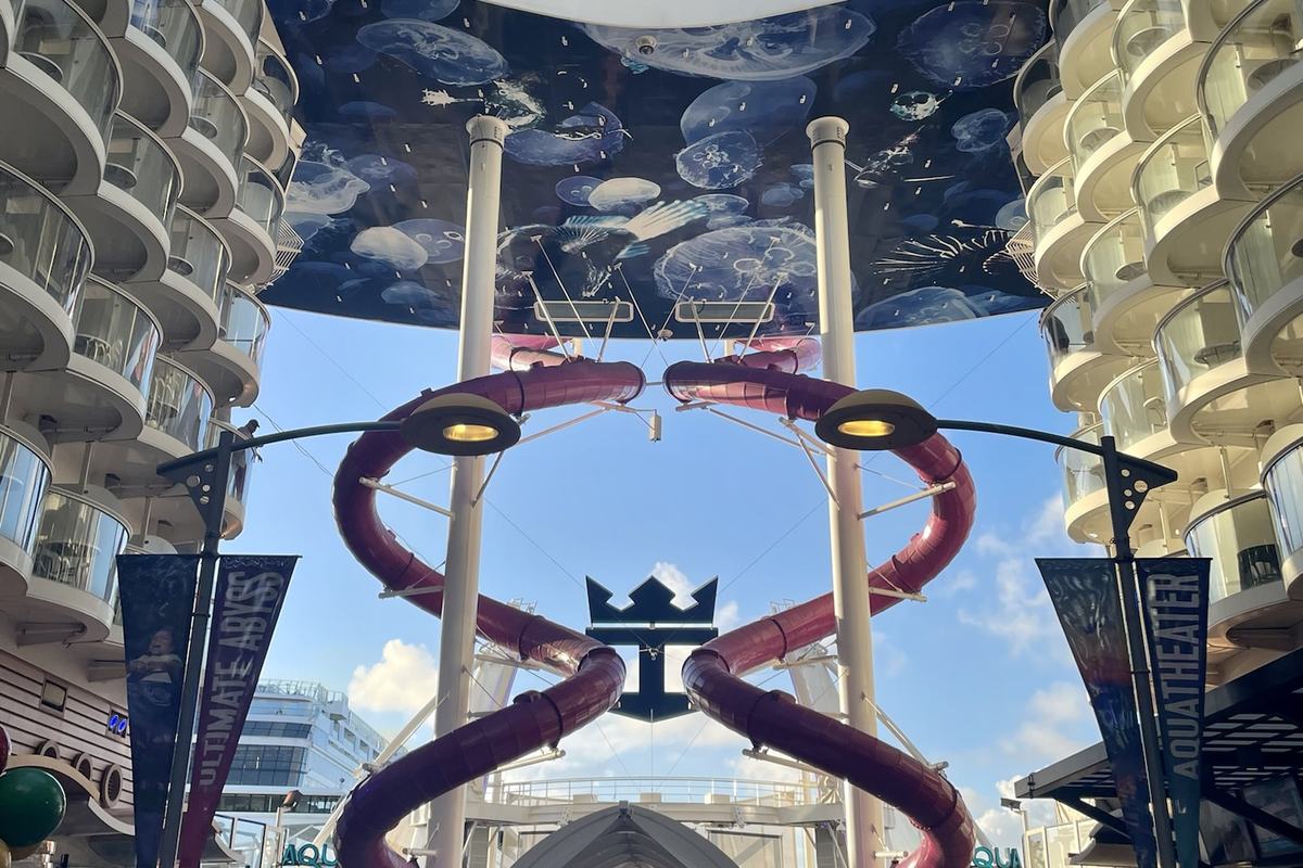 The open-air Boardwalk neighbourhood on Oasis of the Seas